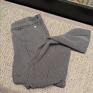 MaxMara Black and Gray Zigzag Women’s Size 27